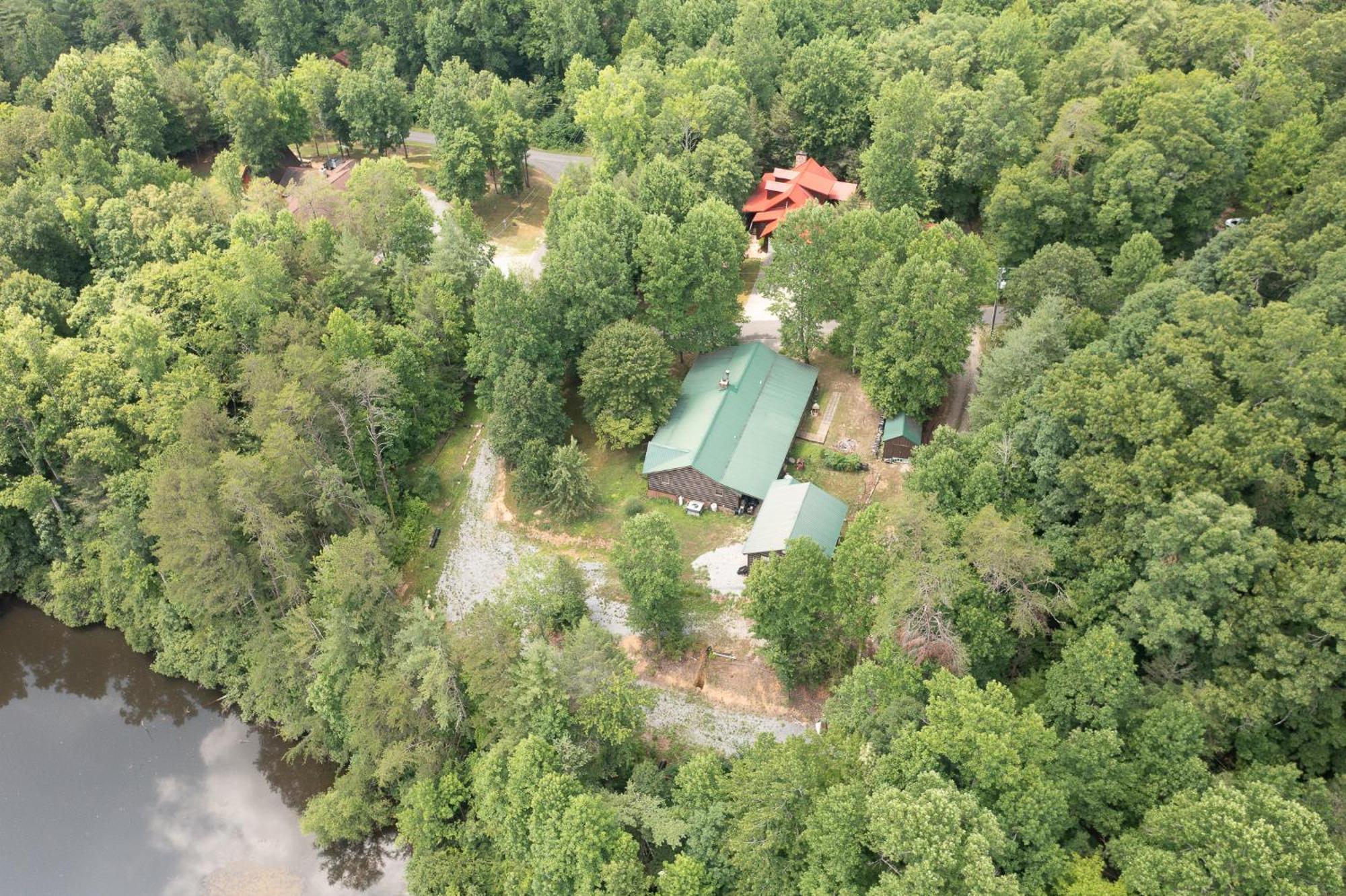 Perfect Place By Eden Crest Chalet *