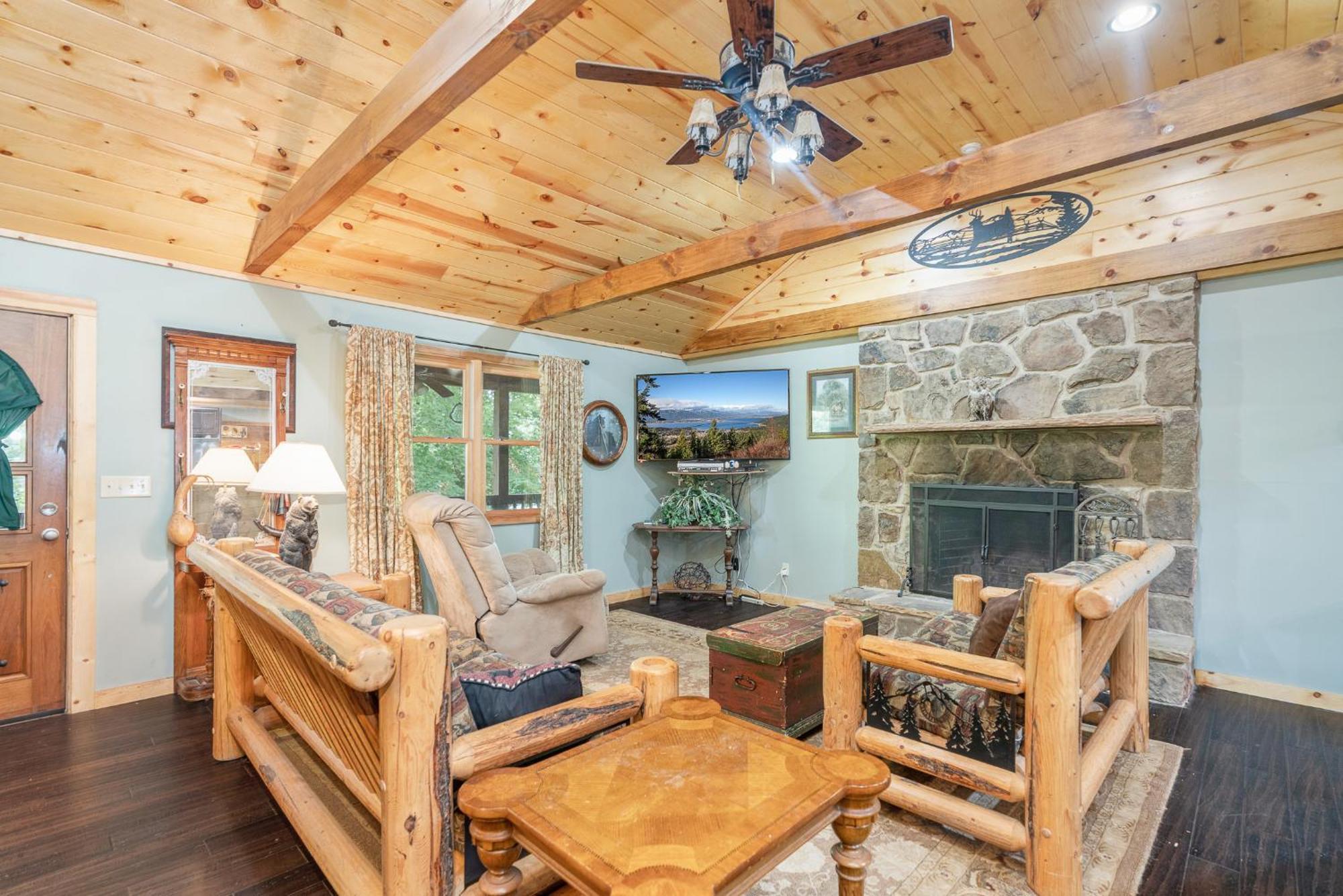 Perfect Place By Eden Crest Chalet Sevierville