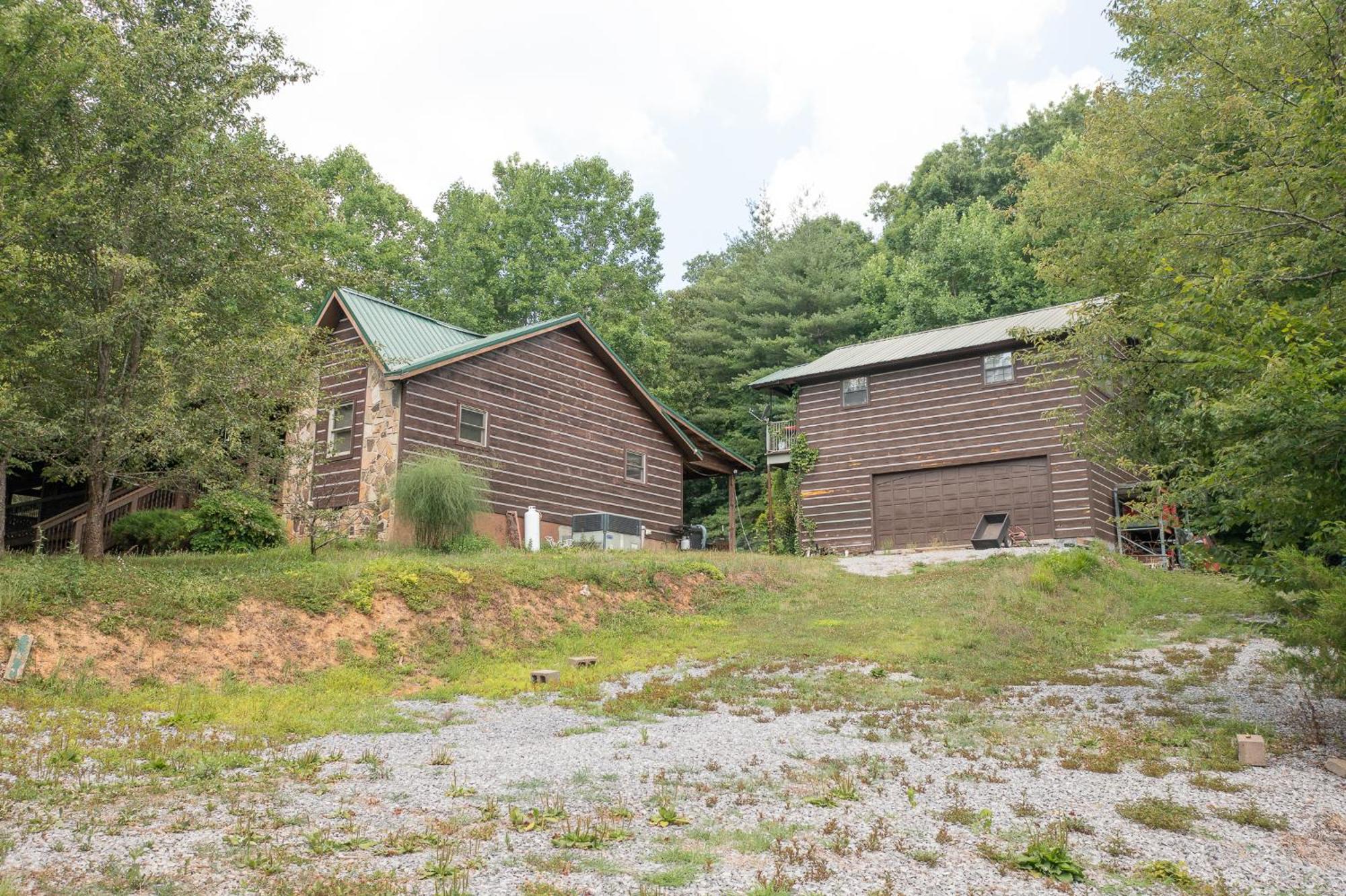 Perfect Place By Eden Crest * Sevierville